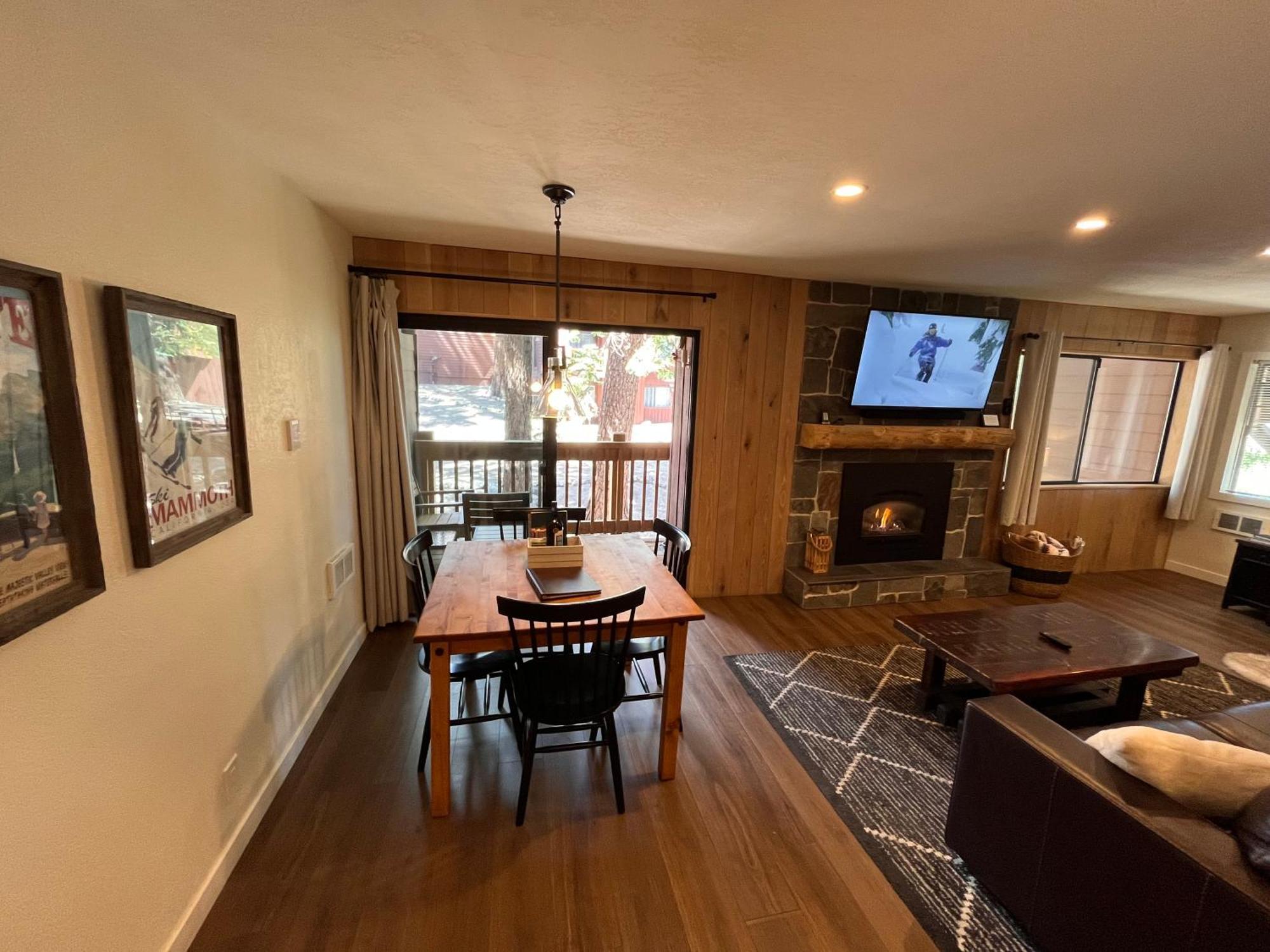 Tastefully Remodeled Condo At Mammoth Ski & Racquet Club, Hot Tub, Garage, 10 Min Walk To Ski Lifts Mammoth Lakes Exterior foto