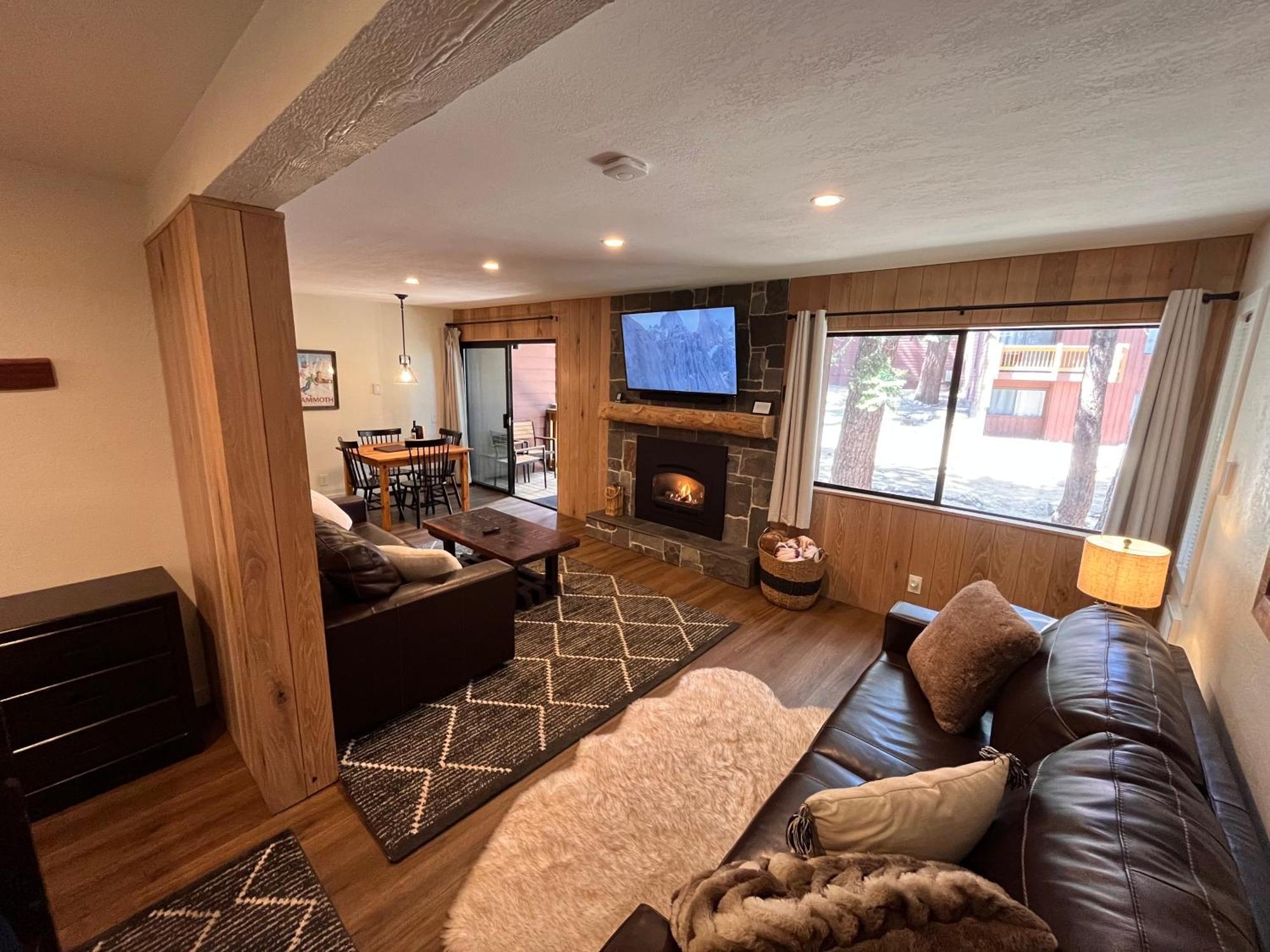 Tastefully Remodeled Condo At Mammoth Ski & Racquet Club, Hot Tub, Garage, 10 Min Walk To Ski Lifts Mammoth Lakes Exterior foto