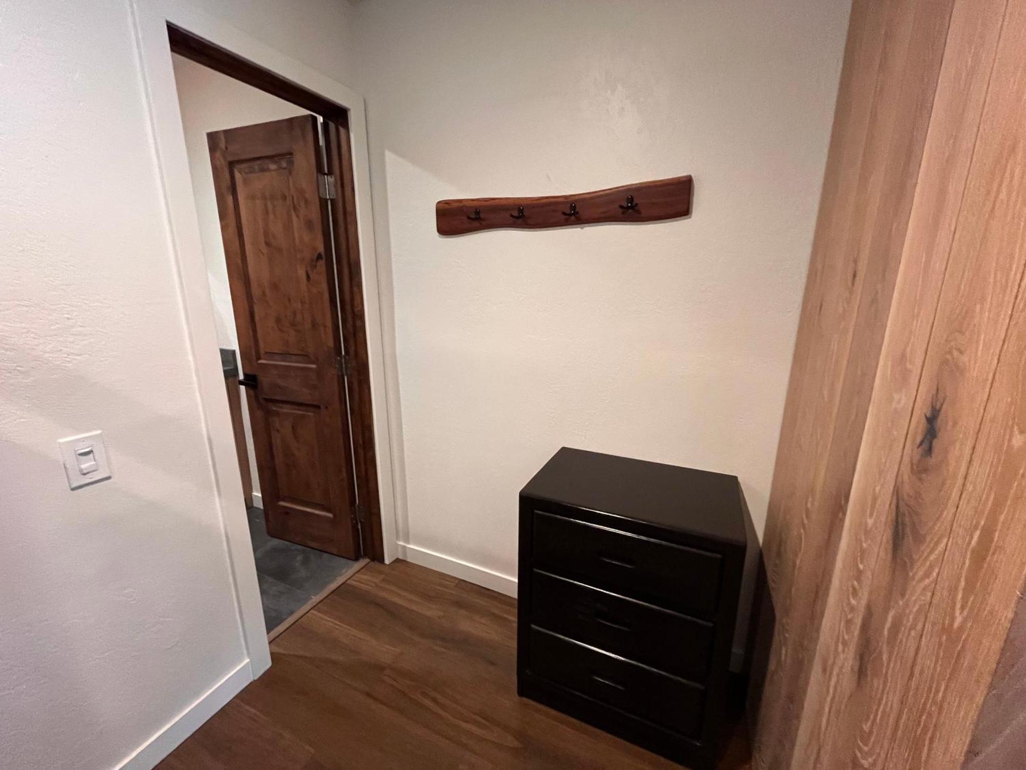 Tastefully Remodeled Condo At Mammoth Ski & Racquet Club, Hot Tub, Garage, 10 Min Walk To Ski Lifts Mammoth Lakes Exterior foto